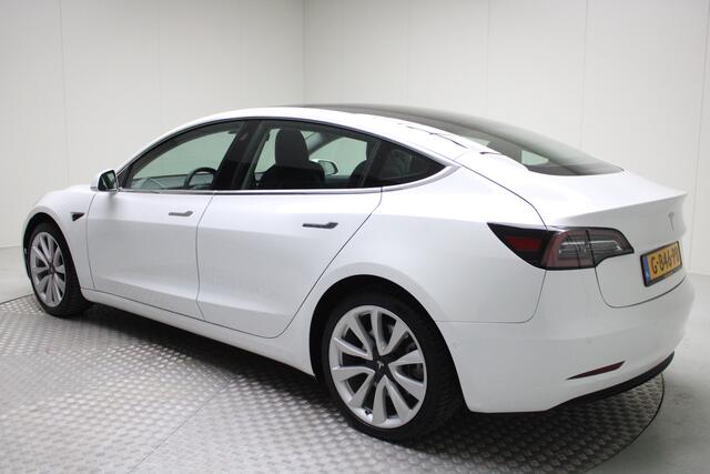Tesla Model 3 Standard RWD Plus 60 kWh | Autopilot | Panoramadak | NL auto | Navigatie Fullmap | Trekhaak (afn.)