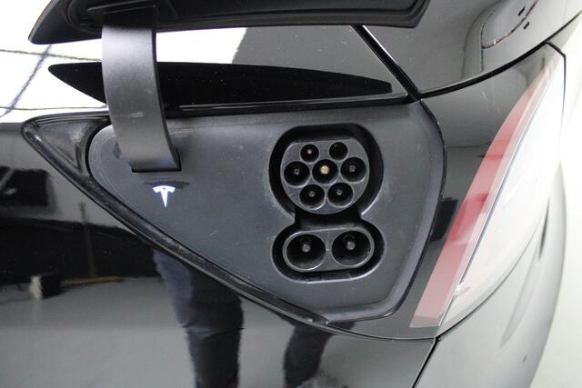 Tesla Model 3 Standard RWD Plus 60 kWh | Gereserveerd!! | Autopilot | Panoramadak | NL auto | Navigatie Fullmap