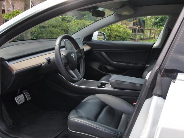 Tesla Model 3 Performance AWD 75 kWh | Camera | Glazen dak | DAB | NL-Auto |