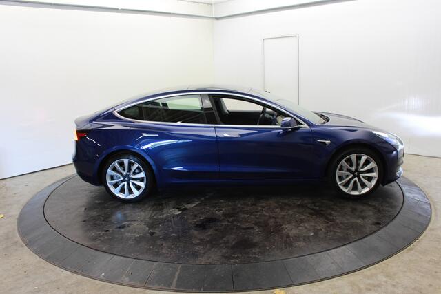 Tesla Model 3 Standard RWD Plus 60 kWh Pano Cam Leder El-Stoelen LMV