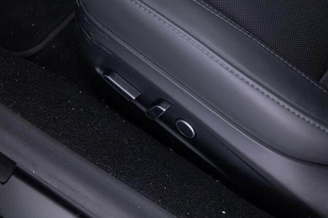 Tesla Model 3 Long Range AWD 78 kWh | Trekhaak | PANORAMADAK