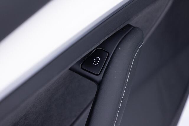 Tesla Model 3 Performance AWD 75 kWh ? 1e Eigenaar