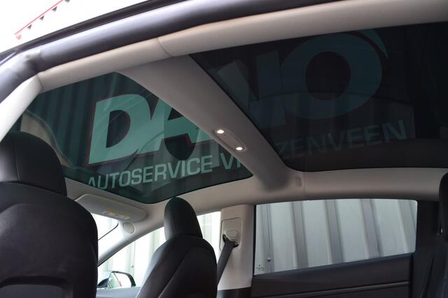 Tesla Model 3 Stnd.RWD Plus 60 kWh Camera/19'' inch/Pano/Leer