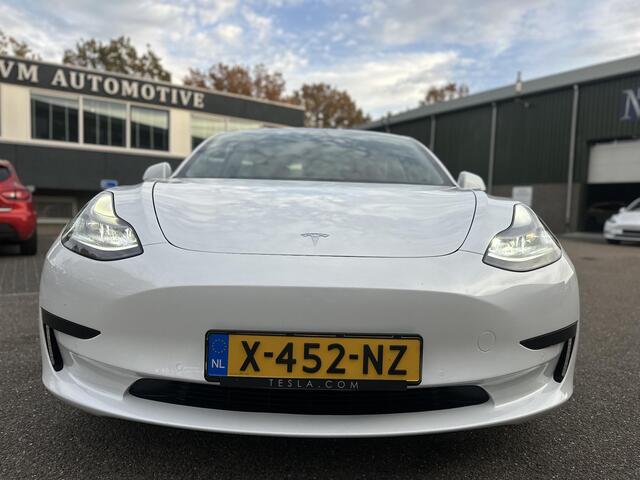 Tesla Model 3 Standard RWD Plus 60 kWh AUTOPILOT | AFNEEMBARE TREKHAAK | RIJKLAAR GELEVERD MET 12 MND BOVAG GARANTIE