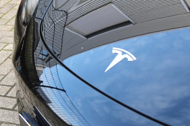 Tesla Model 3 2020 Standard RWD Plus 60 kWh|PANO|Camera|19inch