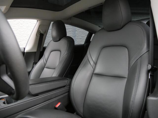 Tesla Model 3 LONG RANGE AWD 75kWh/ ELEKT. KLEP/ WARMTEPOMP/ STUURVERWARMING/ ALL-BLACK KLEURSTELLING