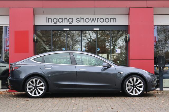 Tesla Model 3 Long Range AWD 75 kWh | Origineel NL | Marge | Trekhaak | Panoramadak | Camera | Leder |