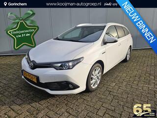 toyota-auris-touring-sports-1.8-hyb