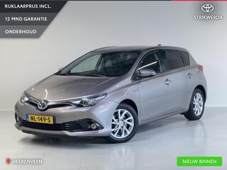 toyota-auris-1.8-hybrid-dynamic--p
