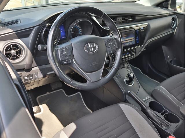Toyota AURIS Touring Sports 1.8 Hybrid Dynamic | Navigatie | Camera | Bluetooth | ECC-Airco |