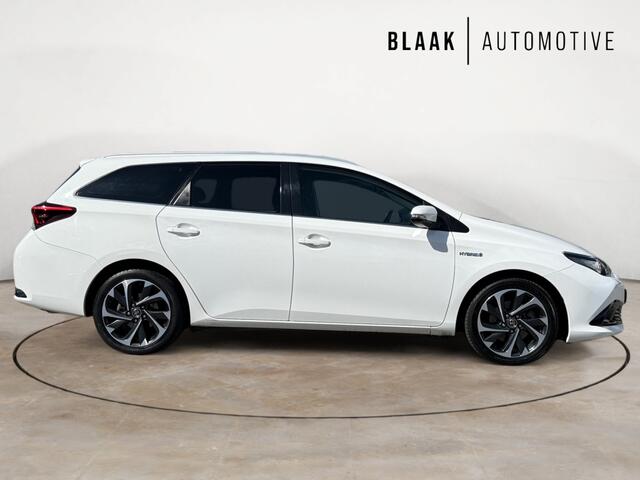 Toyota AURIS 1.8 Hybrid Energy.
