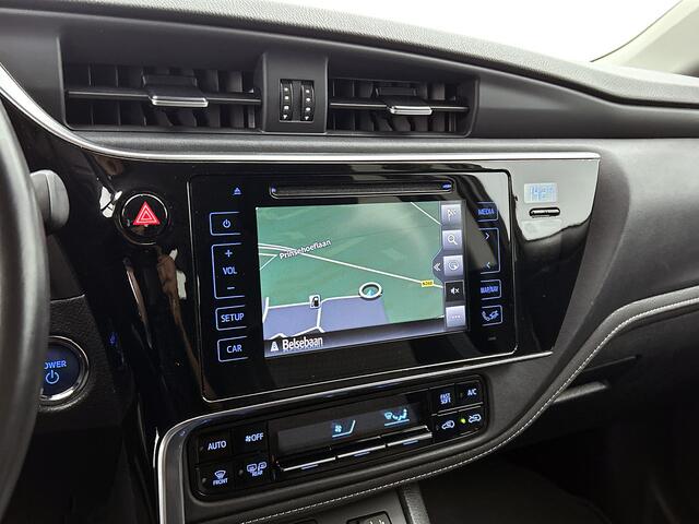 Toyota AURIS Touring Sports 1.8 Hybrid Dynamic Ultimate