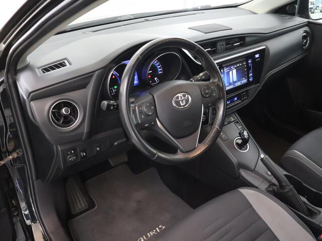 Toyota AURIS Touring Sports 1.8 Hybrid Black Edition | Navigatie | Climate Control | Stoelverwarming | Keyless Go |