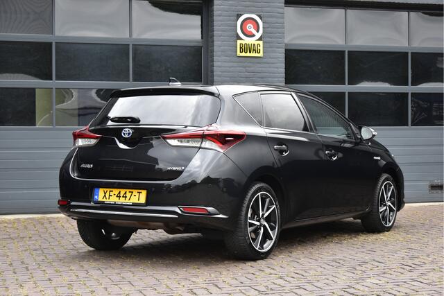 Toyota AURIS 1.8 Hybrid Dynamic Ultimate