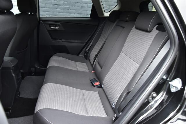 Toyota AURIS 1.8 Hybrid Dynamic Ultimate