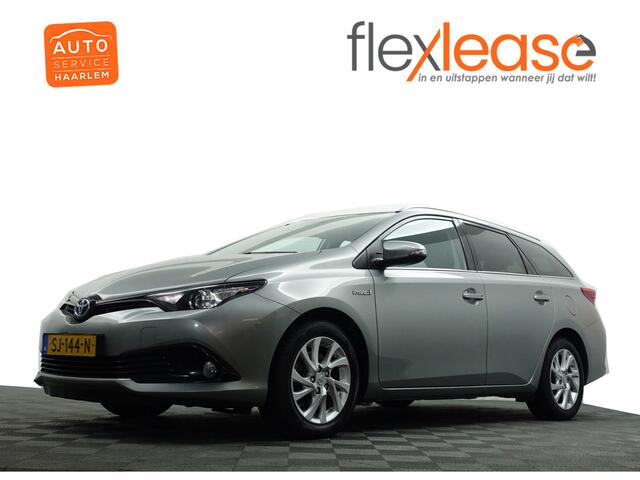 Toyota AURIS Touring Sports 1.8 Hybrid Dynamic Aut- Camera, Navigatie, Comfort Interieur, Lane Assist, Clima