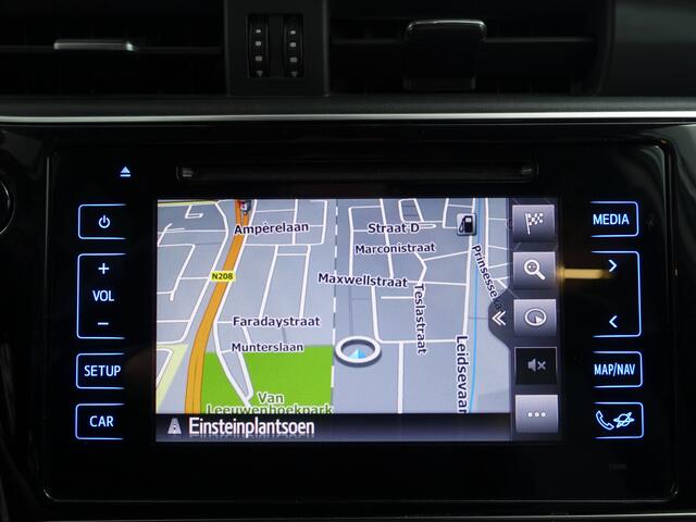Toyota AURIS Touring Sports 1.8 Hybrid Dynamic Aut- Camera, Navigatie, Comfort Interieur, Lane Assist, Clima