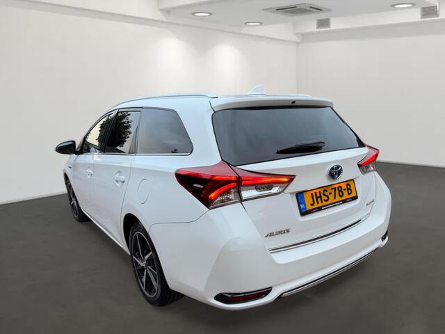 Toyota AURIS 1.8 Hybrid Executive Zeer netjes, Dealer onderhouden