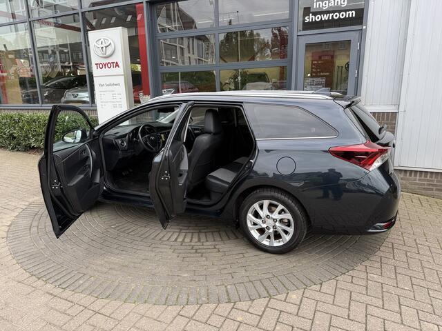Toyota AURIS Touring Sports 1.8 Hybrid Lease pro