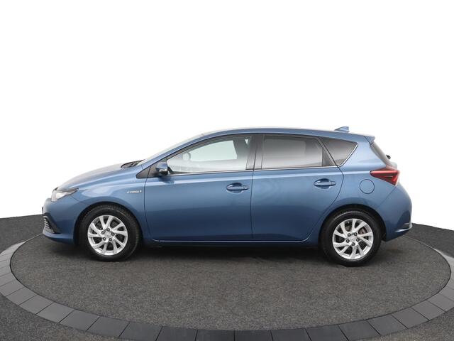 Toyota AURIS 1.8 Hybrid Dynamic | Cruise control | Parkeercamera | Keyless |