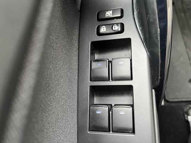 Toyota AURIS Touring Sports 1.8 Hybrid Dynamic Edition | Rijklaar | Navi | Trekhaak