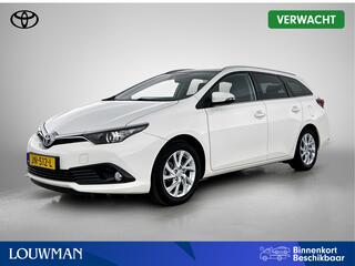 toyota-auris-touring-sports-1.8-hyb
