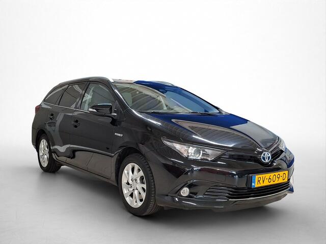 Toyota AURIS Touring Sports 1.8 Hybrid Dynamic Go | Navigatie | Camera | LM Velgen |