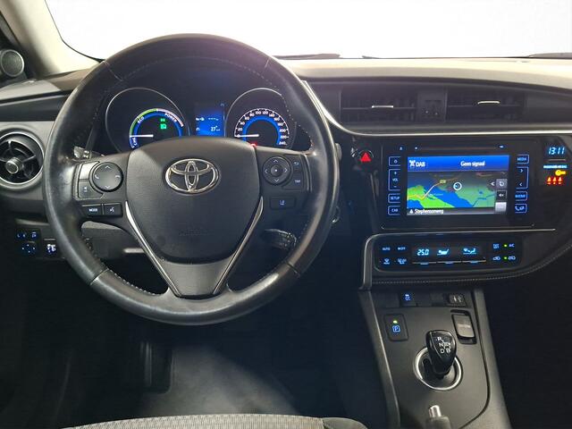 Toyota AURIS Touring Sports 1.8 Hybrid Dynamic Go | Navigatie | Camera | LM Velgen |