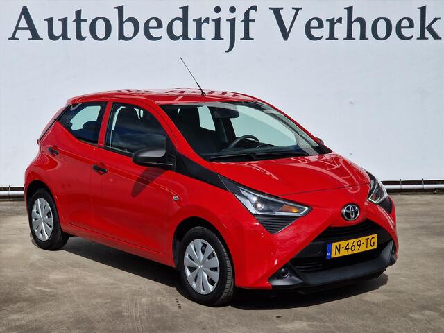 Toyota AYGO 1.0 VVT-i 5-Drs X-Fun Airco - NL Auto - Lage Kmstand!