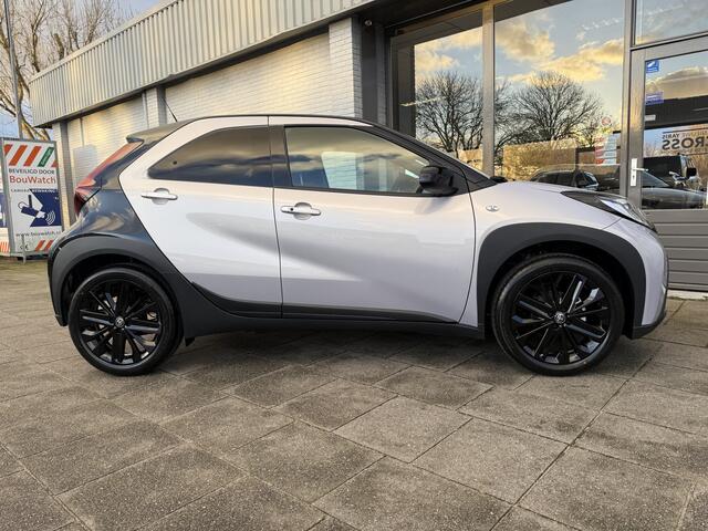 Toyota AYGO X 1.0 VVT-i MT JBL 72Pk | NIEUW | Snel leverbaar | JBL audio | Unieke kleur |