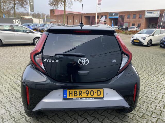Toyota AYGO X 1.0 VVT-i MT JBL
