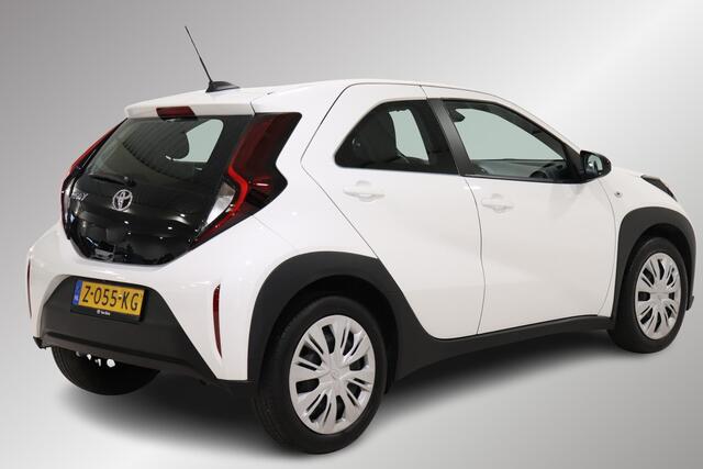 Toyota AYGO X 1.0 VVT-i MT Play, Apple Carplay & Android Auto, Camera, Cruise Control, 1e eigenaar!