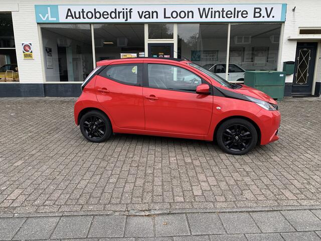Toyota AYGO 1.0 VVT-i x-wave