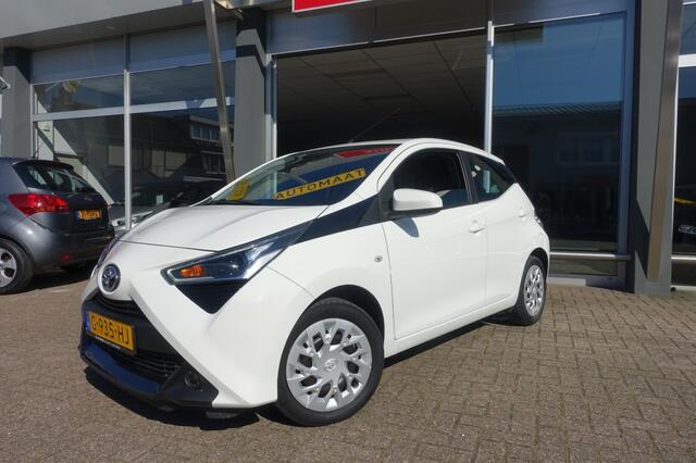 Toyota AYGO 1.0 VVT-I X-PLAY AUTOMAAT camera (All-in prijs)