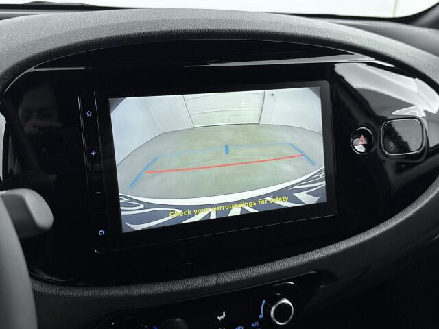 Toyota AYGO X 1.0 VVT-i MT Pulse Demo | Direct leverbaar | Apple Carplay / Android Auto | Bi-Tone Lak | Leen PM