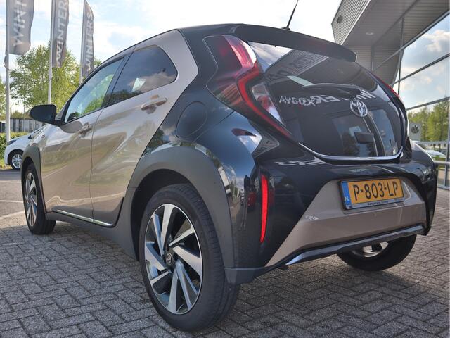 Toyota AYGO X 1.0 VVT-i MT Envy ECC-Airco Cr.Control ESP JBL Smartlink-Navi+Camera LED PrivacyGlass