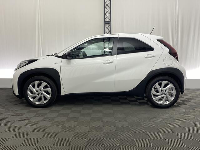 Toyota AYGO X 1.0 VVT-i S-CVT Pulse Automaat | Apple Carplay | Climate Control | Verwarmde Voorstoelen |