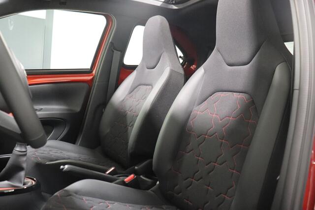 Toyota AYGO X 1.0 VVT-i MT Envy, Cabriodak, ¤1000,- Inruilpremie, Draadloos Apple Carplay & Android Auto, Parkeersensoren!