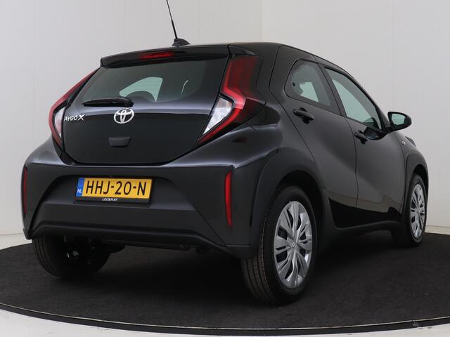 Toyota AYGO X 1.0 VVT-i MT Play