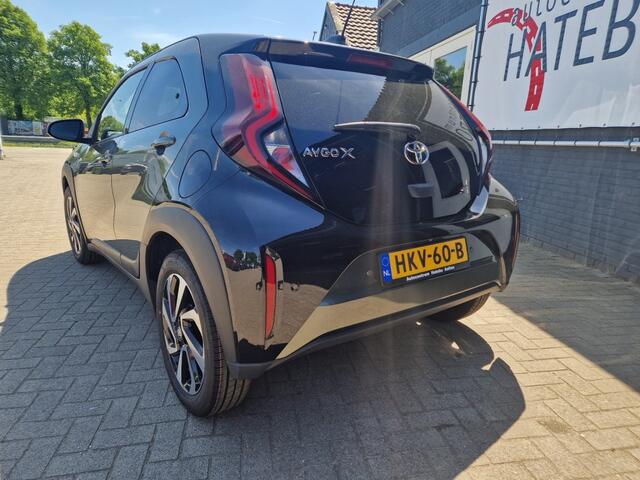 Toyota AYGO 1.0 VVT-I Premium Camera Navi Apple DAB 17LM Black Line