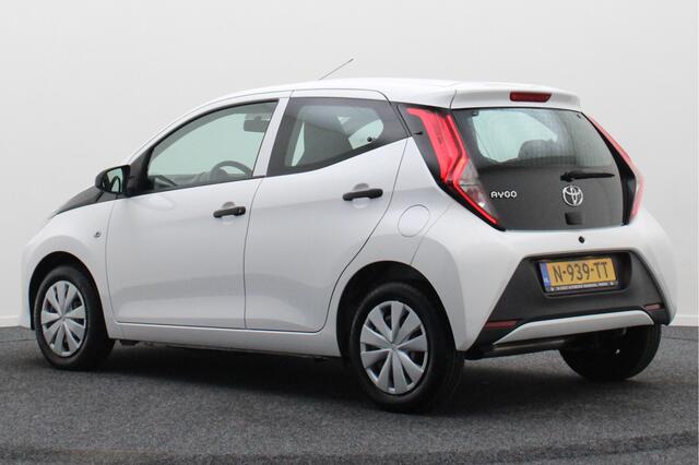 Toyota AYGO 1.0 VVT-i x-fun 5-Deurs, Airco, Cruise, Bluetooth, Elektrische Ramen, DAB, Xenon