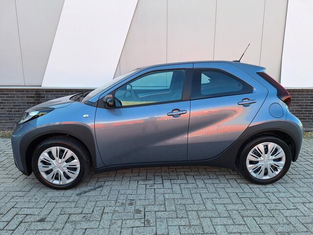 Toyota AYGO X 1.0 VVT-i MT Play | Ad Cruise | Airco | Apple/Android auto |