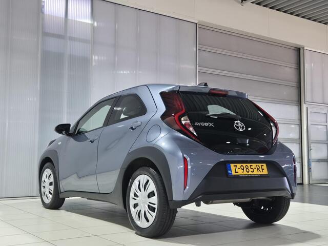 Toyota AYGO X 1.0 VVT-i MT Play