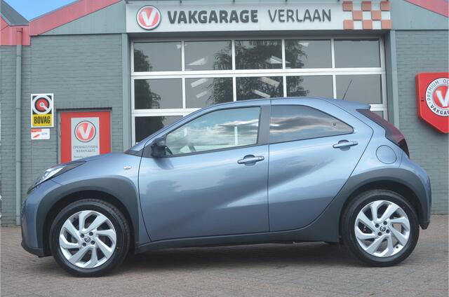 Toyota AYGO X 1.0 VVT-i S-CVT first clima, stoelverwarming