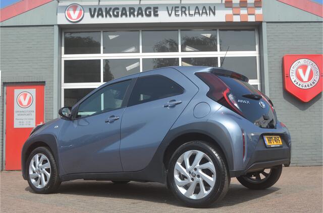 Toyota AYGO X 1.0 VVT-i S-CVT first clima, stoelverwarming