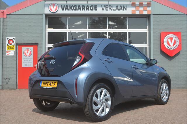Toyota AYGO X 1.0 VVT-i S-CVT first clima, stoelverwarming