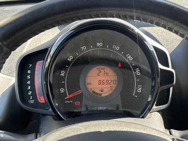 Toyota AYGO 1.0 VVT-i x-play | Apple Carplay/Android Auto | Camera | 1ste eigenaar | Toyota garantie tot 2030!