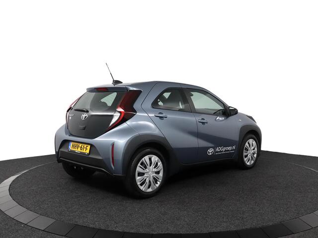 Toyota AYGO X 1.0 VVT-i MT Play | Apple Carplay/Android auto | Parkeercamera | Airco | Adaptieve Cruise-Control |