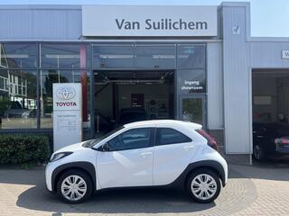 toyota-aygo-x-1.0-vvt-i-mt-play