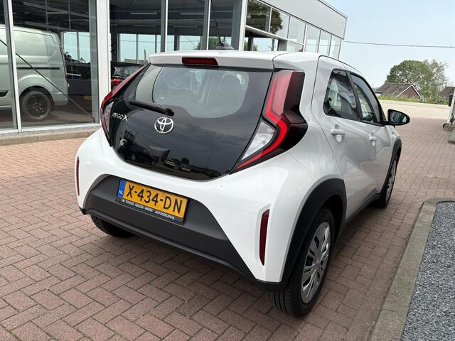 Toyota AYGO X 1.0 VVT-i 73pk Play 5-drs. CAMERA/ADAPT.CRUISE/CARPLAY/AIRCO